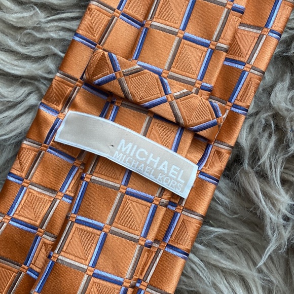 Michael Kors Silk Neck Tie Orange Blue Square - Picture 3 of 3